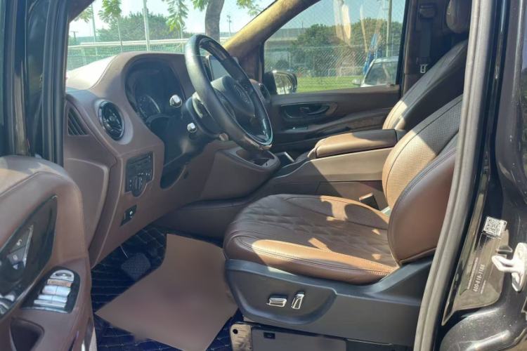 Used Mercedes-Benz Vito 2021 2.0T Elite Version 7 Seats
