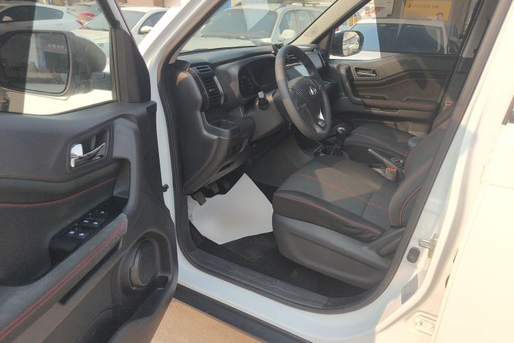 Used Oshan X70A 2019 1.5L Manual Standard Version China VI Standard