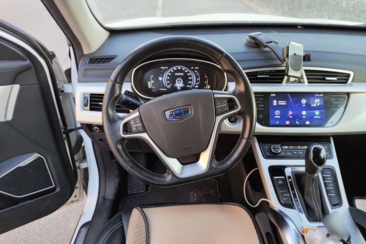 Used Geely Auto Emgrand X7 Sport 2018 1.8TD Automatic Two-Wheel Drive Smart 4G Connected Version