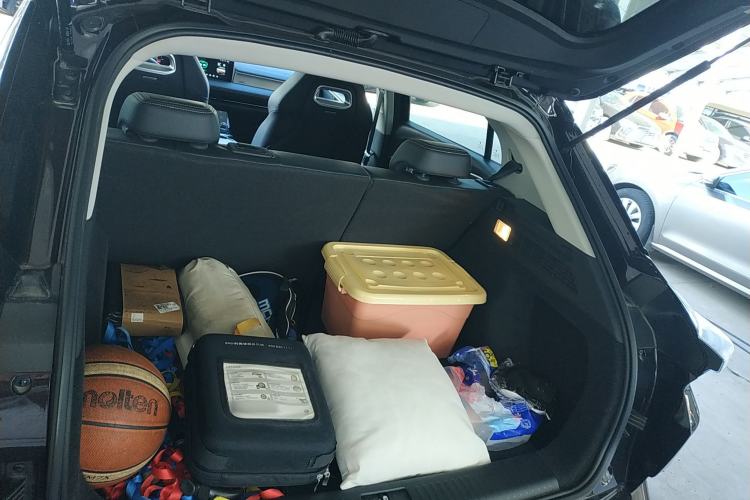 Used NETA U 2022 Zhi400 Pro Ternary Lithium
