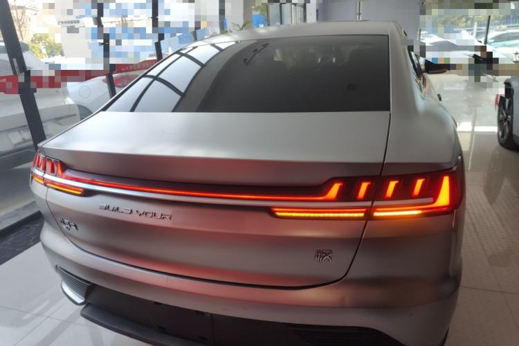 Used BYD Han 2020 EV Long-Range Luxury Model
