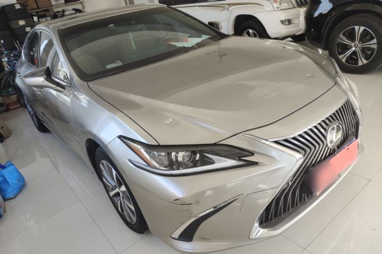 Used Lexus ES 2020 200 Excellence Edition