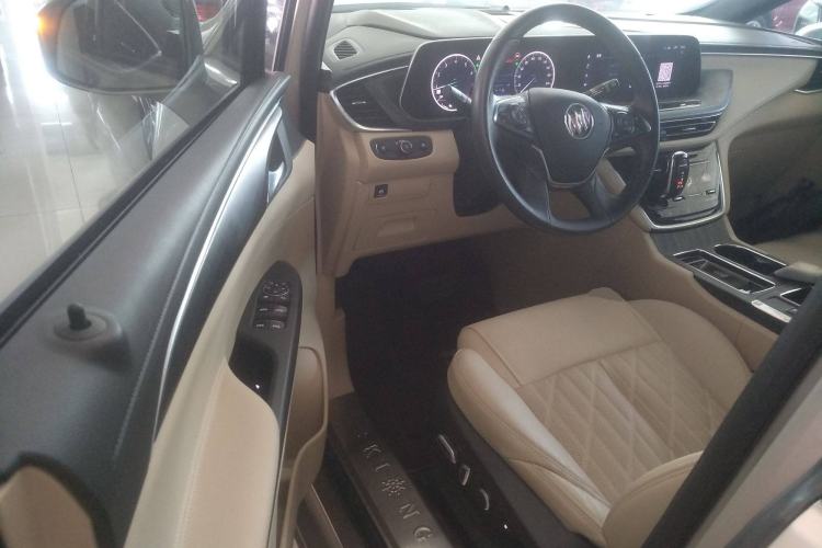 Used Buick GL8 2022 ES Land Cruiser 653T Luxury Model
