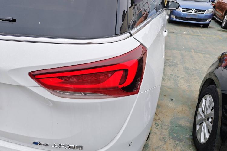 Used Buick GL6 2021 323T Mild Hybrid Connect Luxury Model
