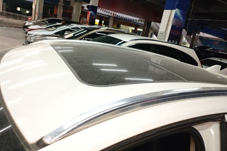 Used Honda Vezel 2020 1.5L CVT Pioneer Edition
