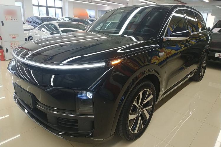 Used Li Auto L8 2023 Pro Model
