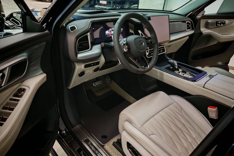 Used GAC Trumpchi GS8 2022 Flagship Series 2.0 TGDI All-Wheel-Drive Supreme Edition (6-seater)