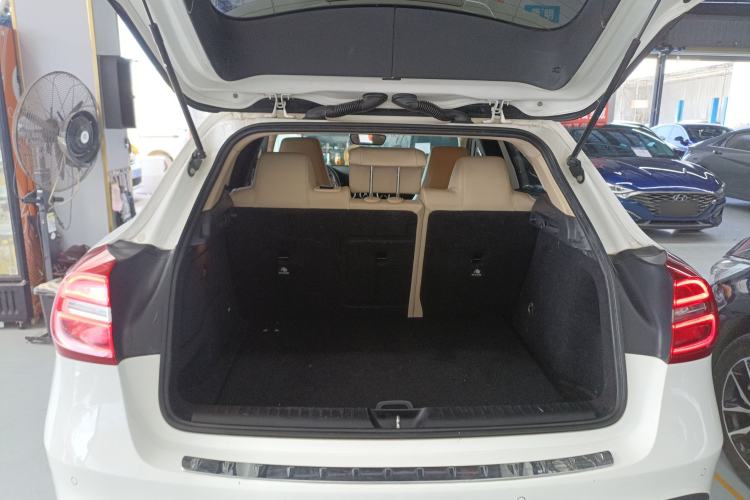 Used Mercedes-Benz GLA 2016 GLA 200 Fashion Model
