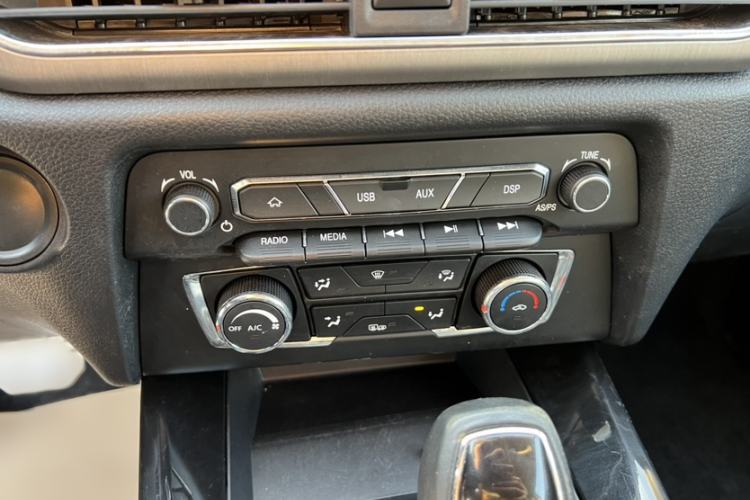 Used Dongfeng Fengon S560 2019 1.8L CVT Elite Model