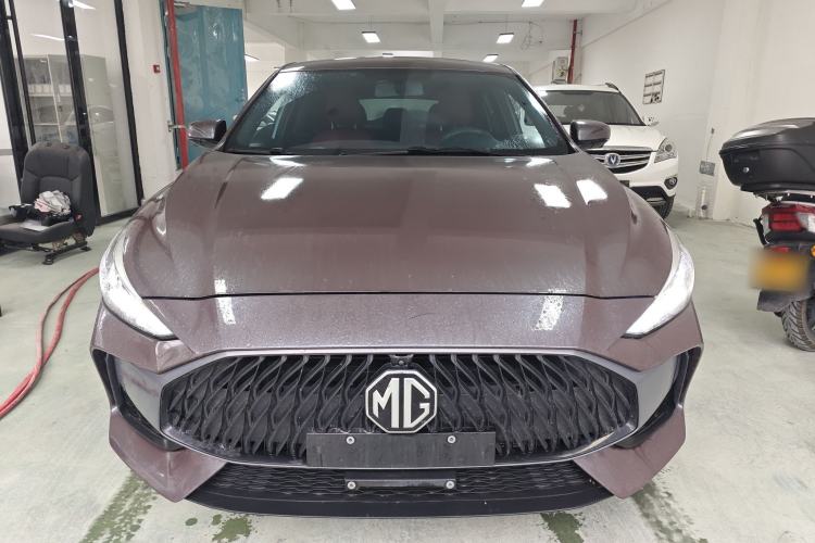 Used MG 5 2022 180 DVVT CVT Youth Luxury Edition
