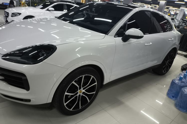 Used Porsche Cayenne 2019 Cayenne Coupé 3.0T
