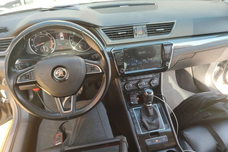 Used Skoda Superb 2016 TSI330 DSG Smart Drive Edition
