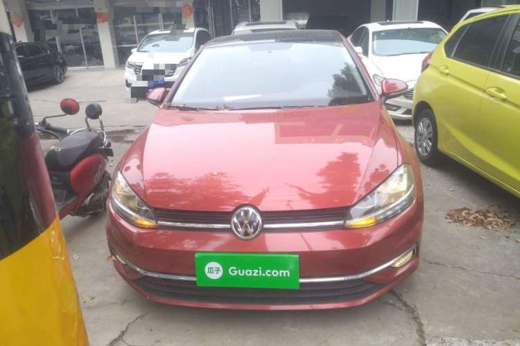 Used Volkswagen Golf 2018 230TSI Automatic Comfort Model
