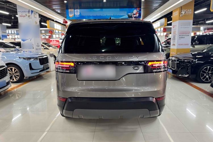 Used Land Rover Discovery 2018 2.0T SE
