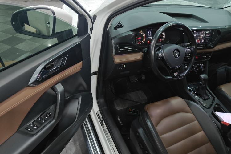 Used Volkswagen Tharu 2020 280TSI Two-Wheel Drive Luxury Plus Version China VI Standard