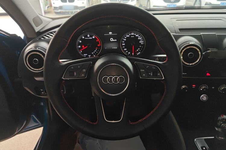 Used Audi A3 2018 30th Anniversary Edition Sportback 35 TFSI Ambition Model
