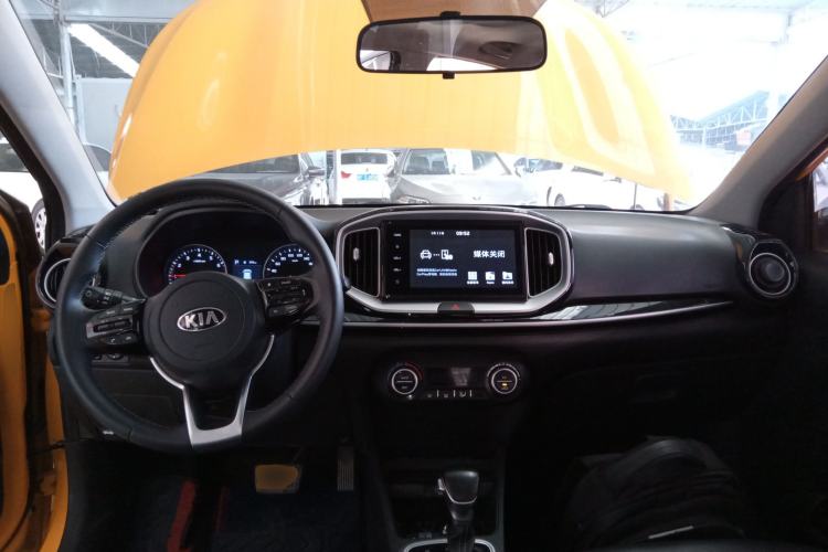 Used Kia kx1 Stonic 2019 1.4L Automatic Fun Edition China VI