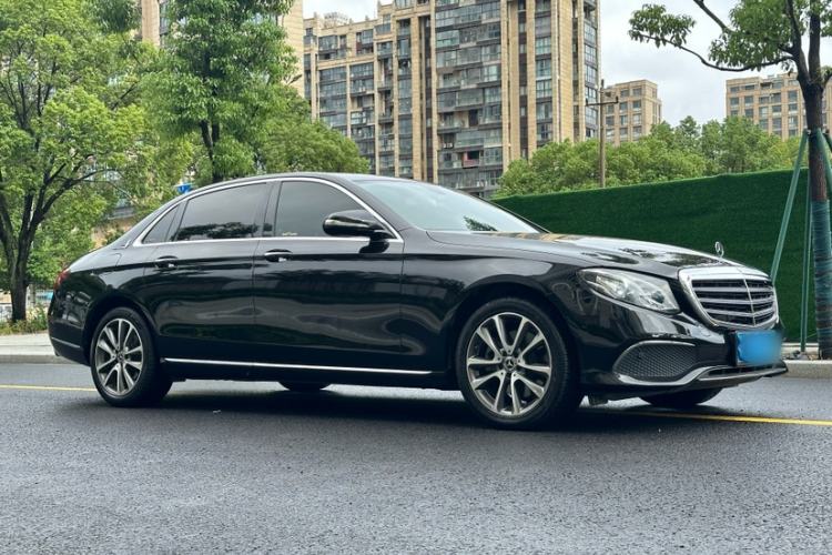 Used Mercedes-Benz E-Class 2019 E 260 L 4MATIC
