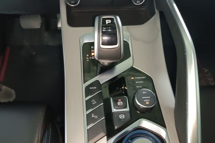 Used Geely Auto Coolray New Energy 2019 260T DCT Knight
