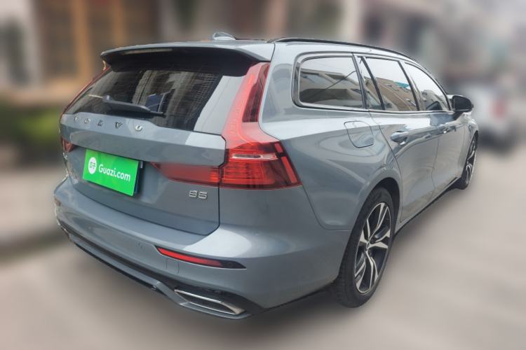 Used Volvo V60 2021 B5 Zhiyuan Sport Edition