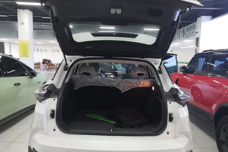 Used NETA U 2023 Neta U-Ⅱ 500 U Show Edition – Lithium Iron Phosphate