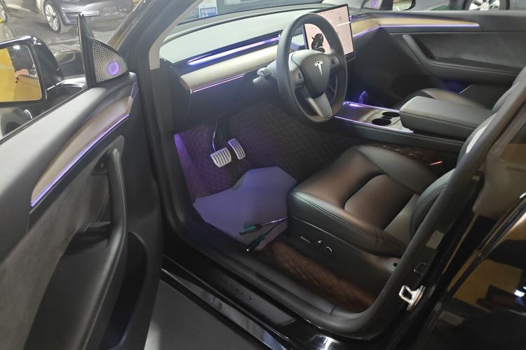 Used Tesla Model Y 2022 Performance High-Performance All-Wheel-Drive Version
