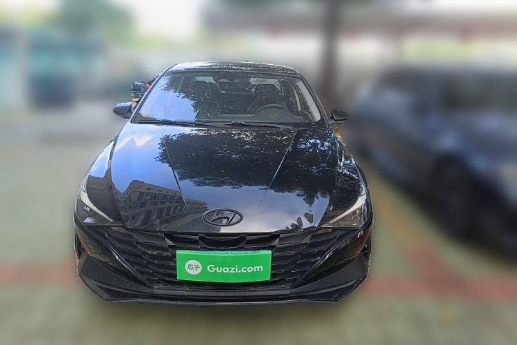 Used Hyundai Elantra 2022 1.5L CVT LUX Black Knight Limited Edition
