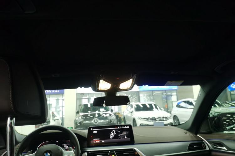 Used BMW 5 Series 2023 530Li Luxury Edition M Sport Package