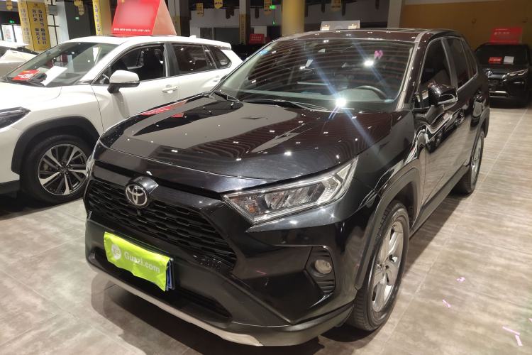 Used Toyota RAV4 2022 2.0L CVT Two-Wheel Drive Fashion Edition