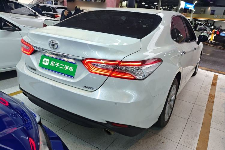 Used Toyota Camry 2019 2.0G Luxury Edition China VI Standard
