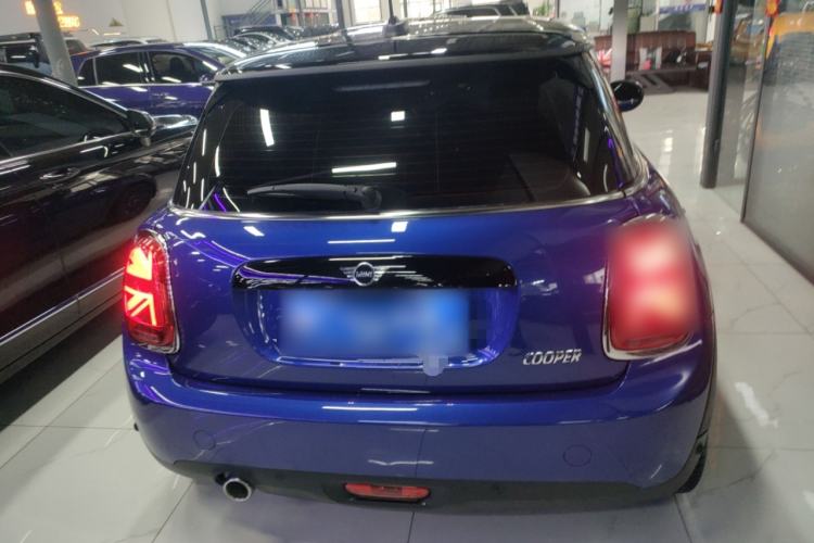 Used  MINI 2018 1.5T COOPER Classic Edition
