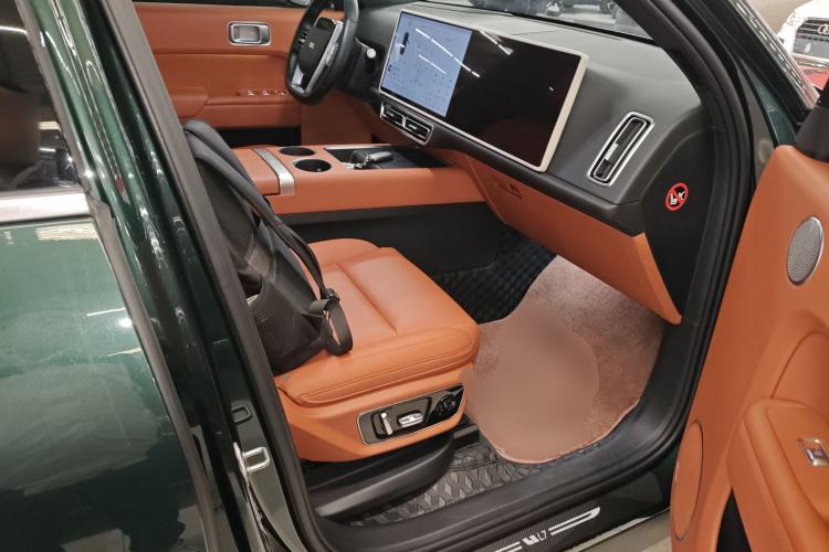 Used Li Auto L7 2023 Pro Model
