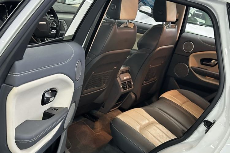 Used Land Rover Range Rover Evoque 2016 2.0T SE PLUS Smart Enjoyment Edition
