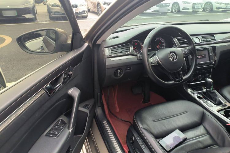 Used Volkswagen Passat 2017 330TSI DSG Prestige Edition
