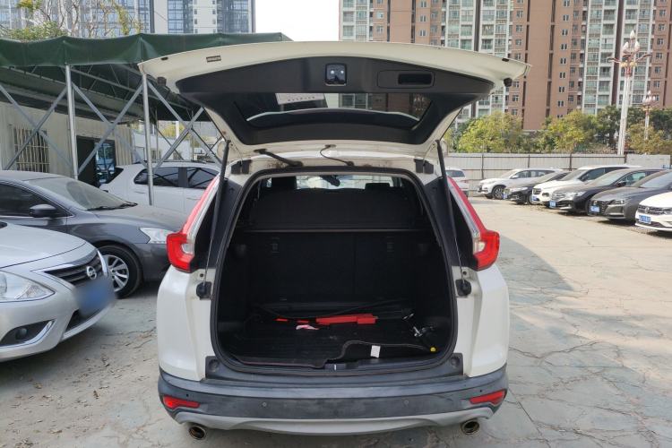 Used Honda CR-V 2017 240TURBO CVT Front-Wheel Drive Fashion Edition