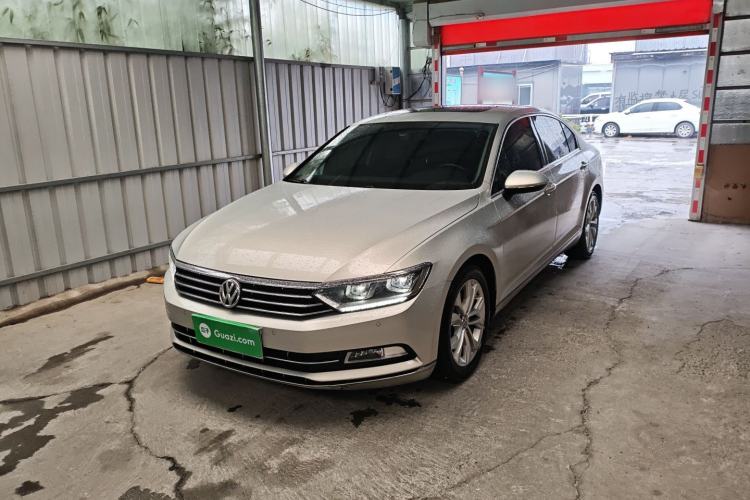 Used Volkswagen Magotan 2018 Facelift 330TSI DSG Luxury Model