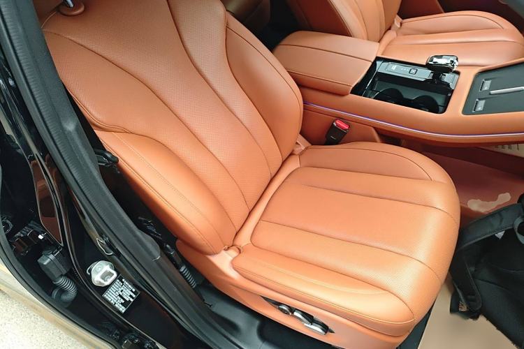 Used Hima AITO M7 2024 1.5T Intelligent Drive 4WD Ultra Version 5 Seats
