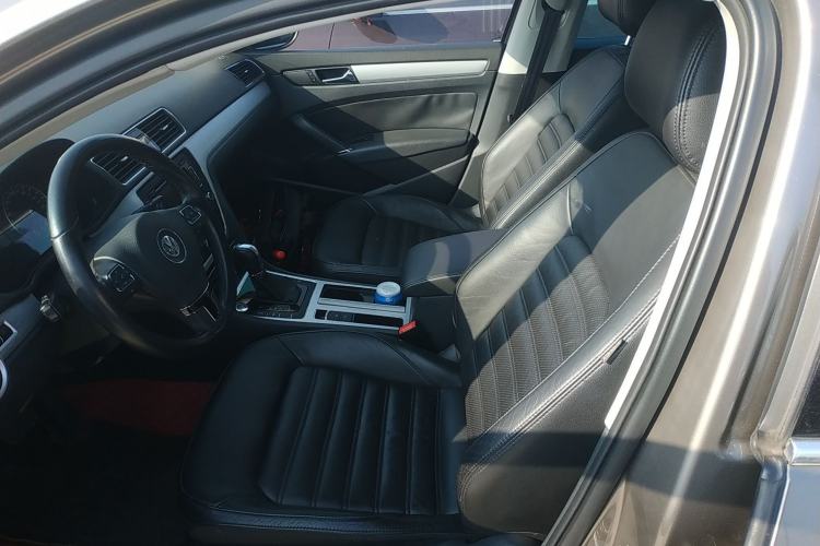 Used Volkswagen Passat 2014 1.8TSI DSG Prestige Edition
