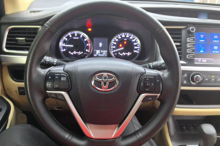 Used Toyota Highlander 2018 2.0T Four-Wheel Drive Elite Edition 7 Seats China VI Standard