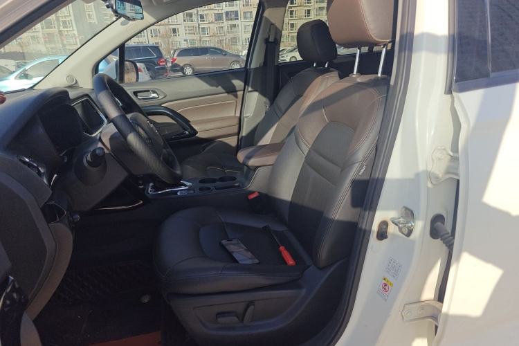 Used GAC Trumpchi GS4 2017 235T G-DCT Two-Wheel Drive Luxury Edition
