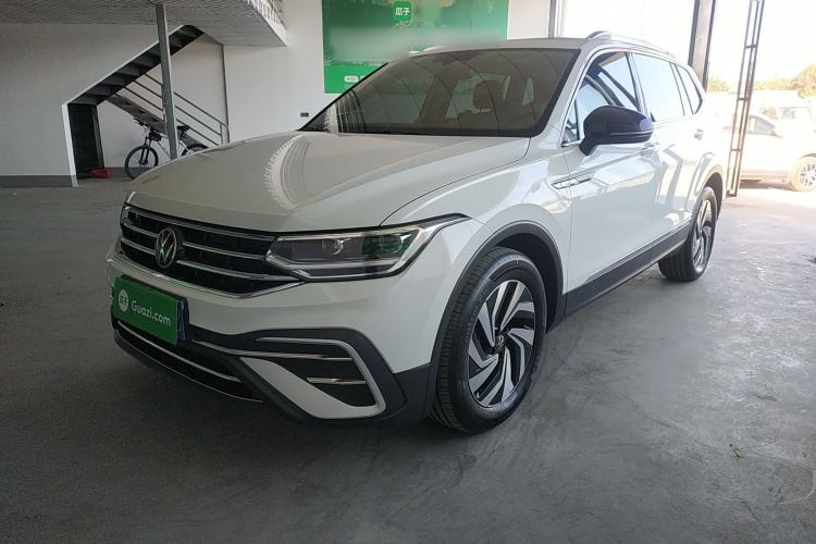 Used Volkswagen Tiguan L 2024 300TSI Automatic Two-Wheel Drive Smart Edition