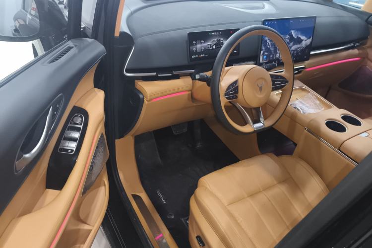 Used VOYAH Dream 2025 PHEV Four-Wheel-Drive Flagship Version – Qiankun Edition