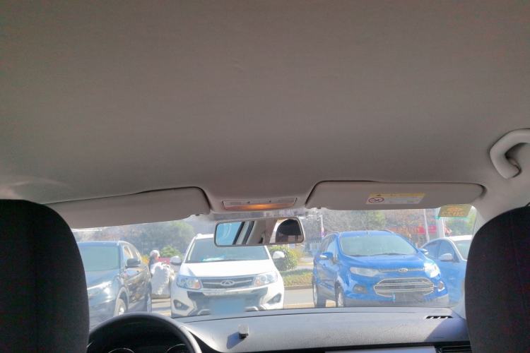 Used Volkswagen Bora 2015 Value Edition 1.6L Automatic Fashion Version
