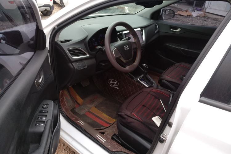 Used Hyundai Verna 2016 1.4L Automatic Cool Edition GLS
