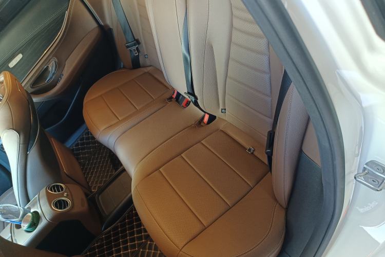 Used Mercedes-Benz E-Class 2020 E 300 L Sporty and Stylish Model
