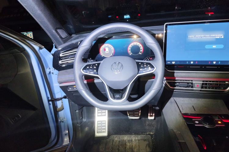 Used Volkswagen Tiguan L 2024 PRO 380TSI Four-Wheel Drive R-Line Prestige Edition
