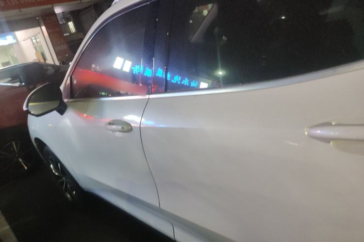 Used Wey VV5 2021 1.5T Two-Wheel Drive Smart Pioneer
