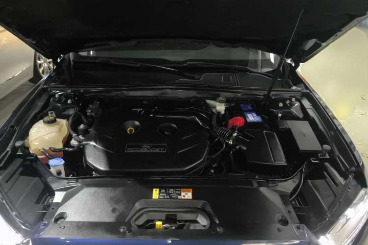 Used Ford Taurus 2017 EcoBoost 245 Luxury Model