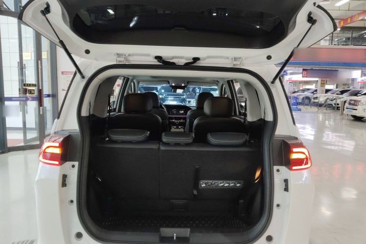 Used GAC Trumpchi M6 2023 PRO 270T DCT Luxury Edition
