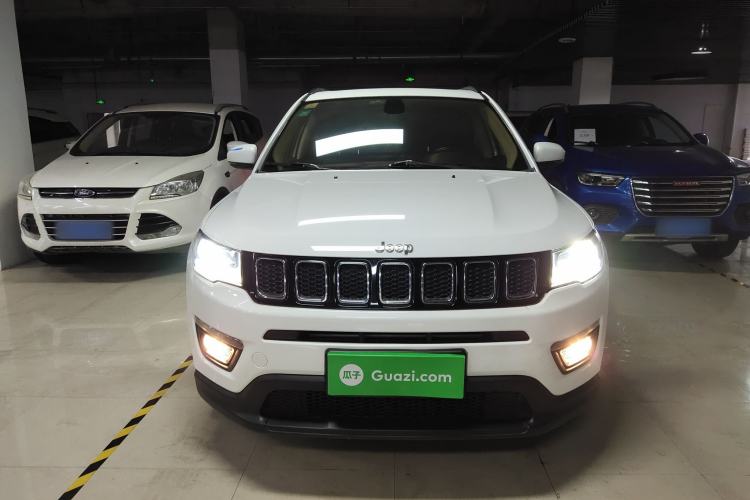 Used  Compass 2017 200T Automatic Family Edition
